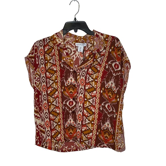 Cupcakes & Cashmere Button Up Blouse Small Women Boxy Fit Aztec Tribal Print NWT - Picture 1 of 8